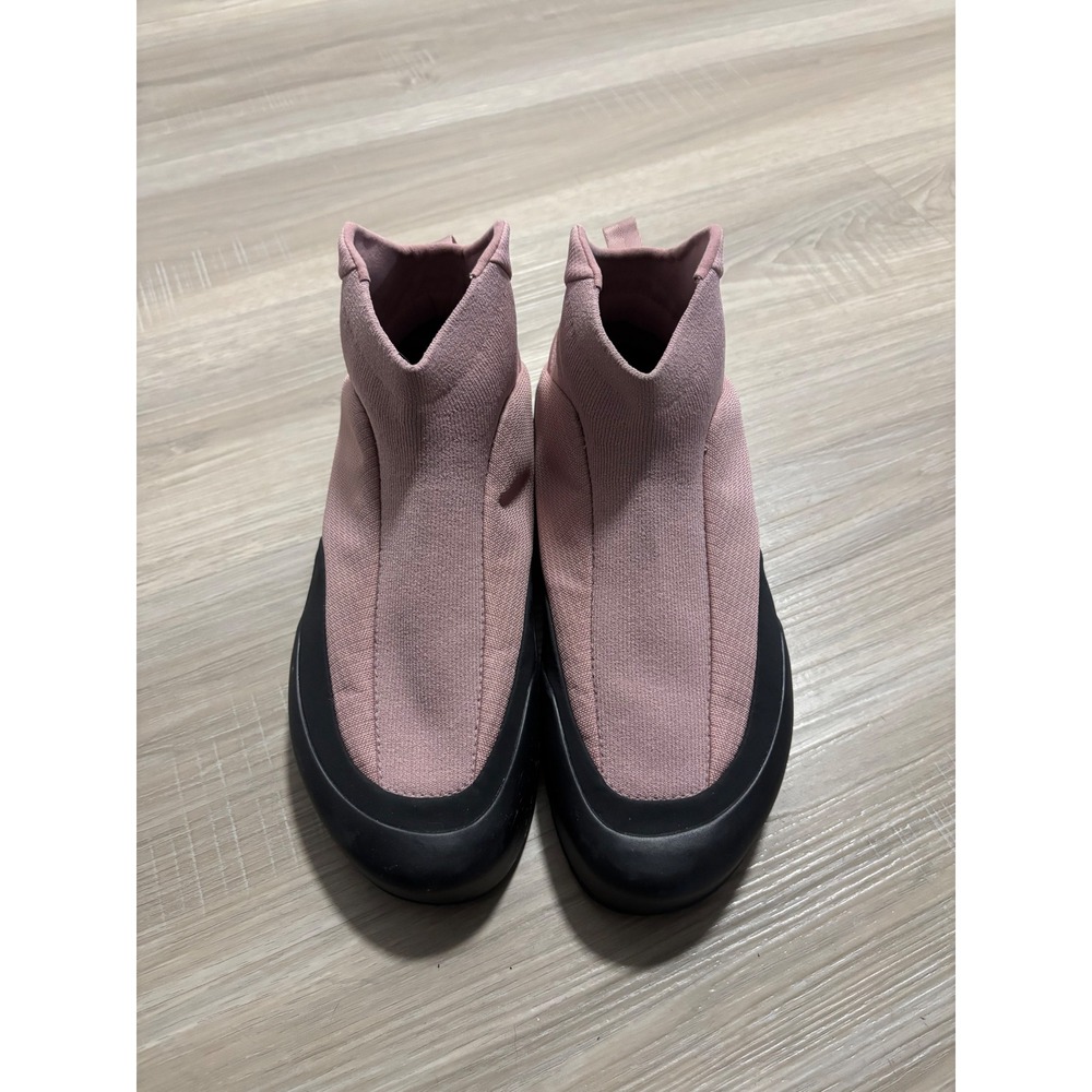 Arcteryx Kragg Shoe Pink Black Vibram Megagrip Approach Slip On081826-X000009210